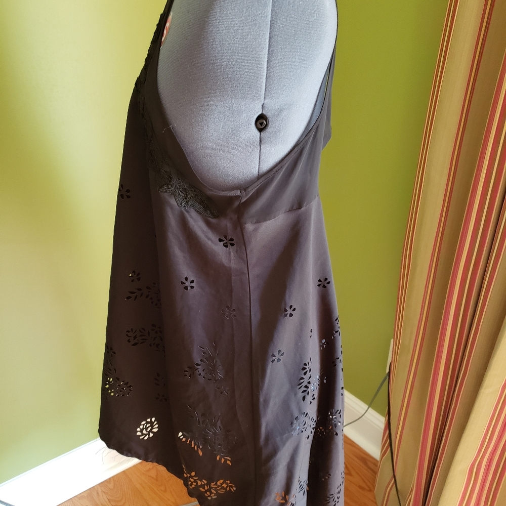 Top - Picture 3 of 5